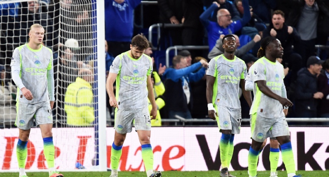 Arsenal Gain Title Edge as Manchester City Held in Six-Goal Everton Thriller